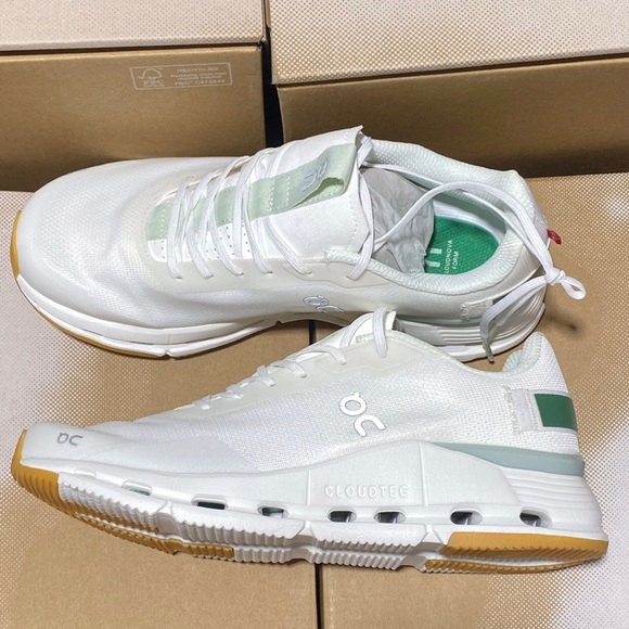 On running cloudnova form sneakers - Picture 3 of 5